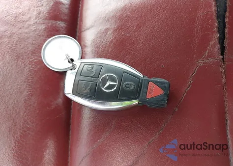 2013 Mercedes-Benz E 350 z USA, uszkodzony, nr VIN WDDKK5KF0DF200922